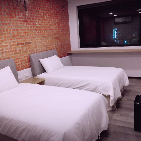 Neutral Inn Zhonghe  Dış mekan fotoğraf